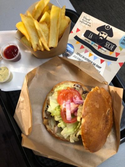 burgers frite et boissons - livraison - Annecy -Saint-Jorioz - Sevrier - Duingt.jpg