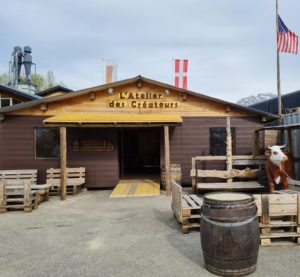 Atelier des créateurs - artisanat au marché de la Seiche - Sevrier, lac Annecy