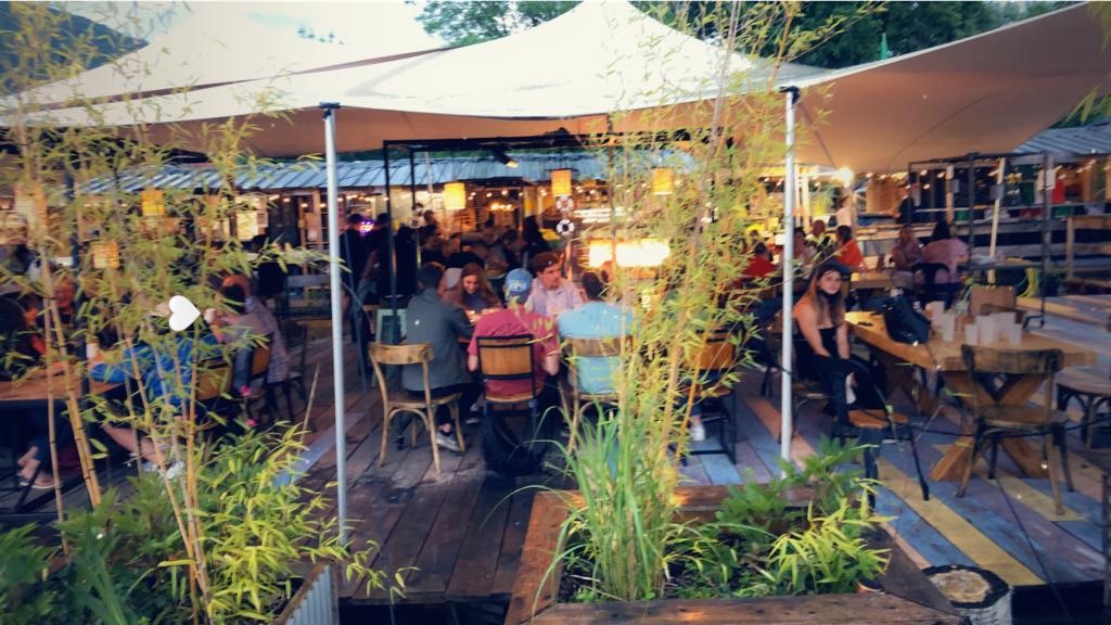 La Seiche à Sevrier - terrasse du restaurant La Seiche à Sevrier - terrasse du restaurant