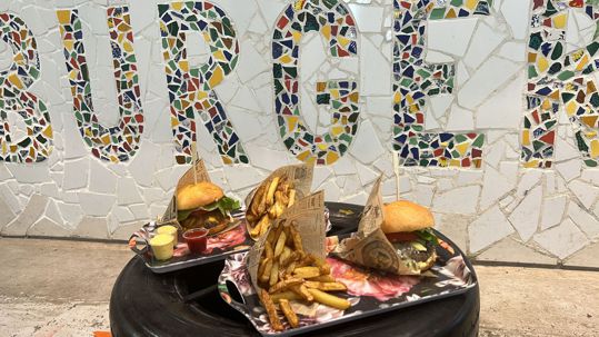 Stand Burger – burgers, steaks, frites, salades
